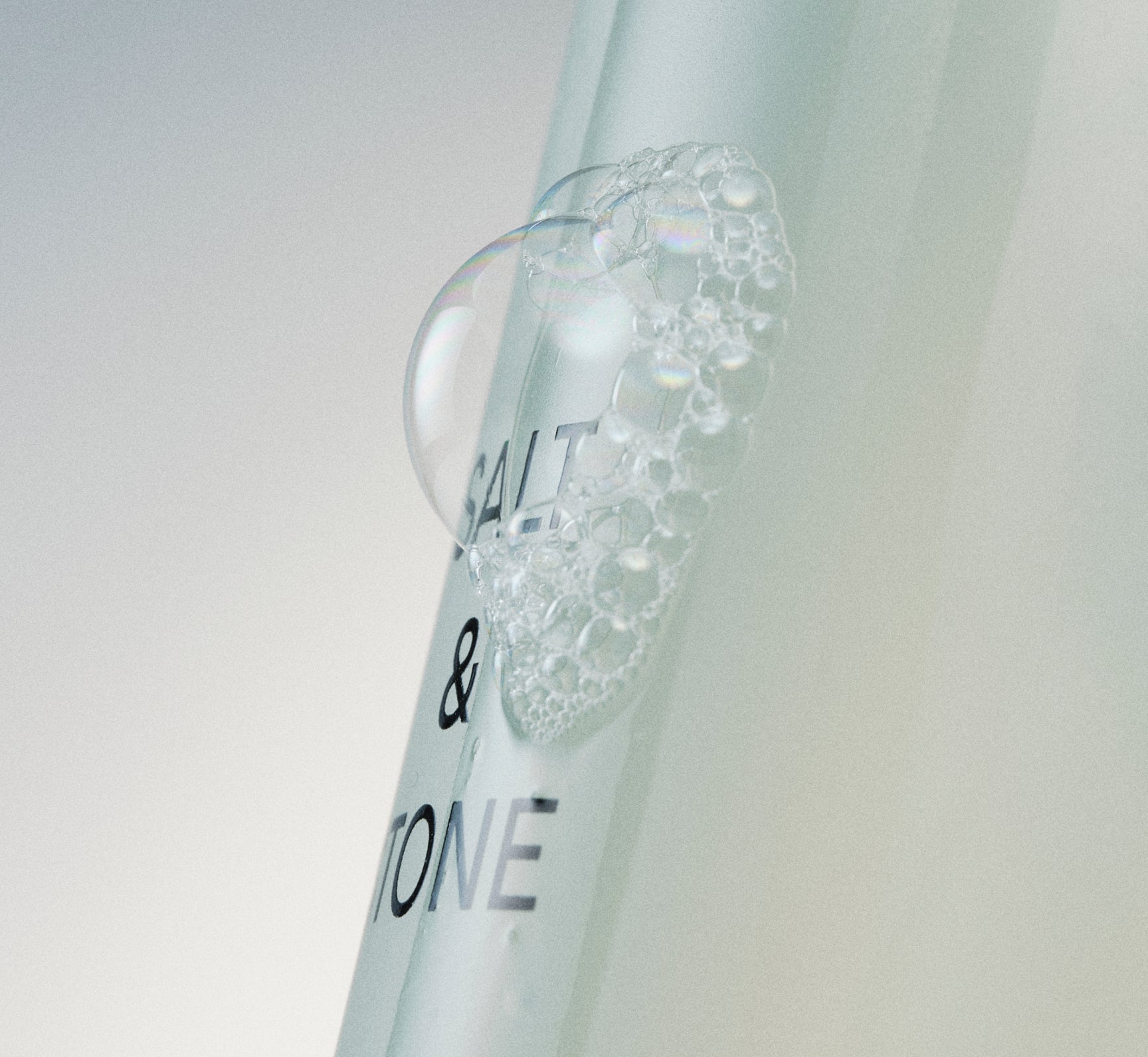 HandCream-BlackRose-PDP24.jpg